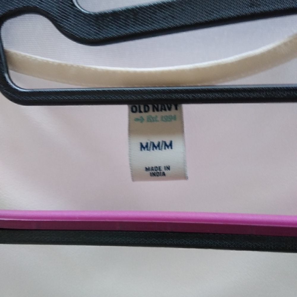 Old Navy top - Picture 3 of 4